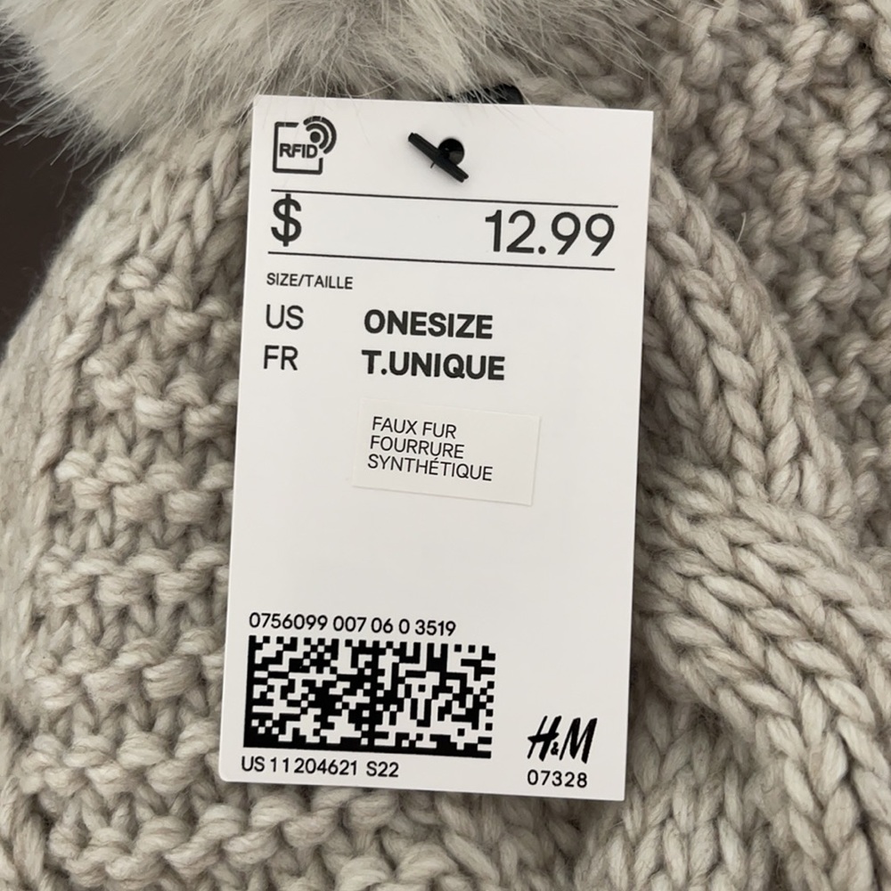 H & M Winter Hat - Picture 3 of 4